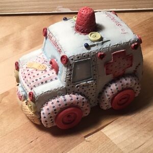 Retired 1993 Enesco Figurine by Mary Rhyner